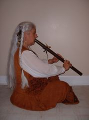 Carole et la flûte amérindienne